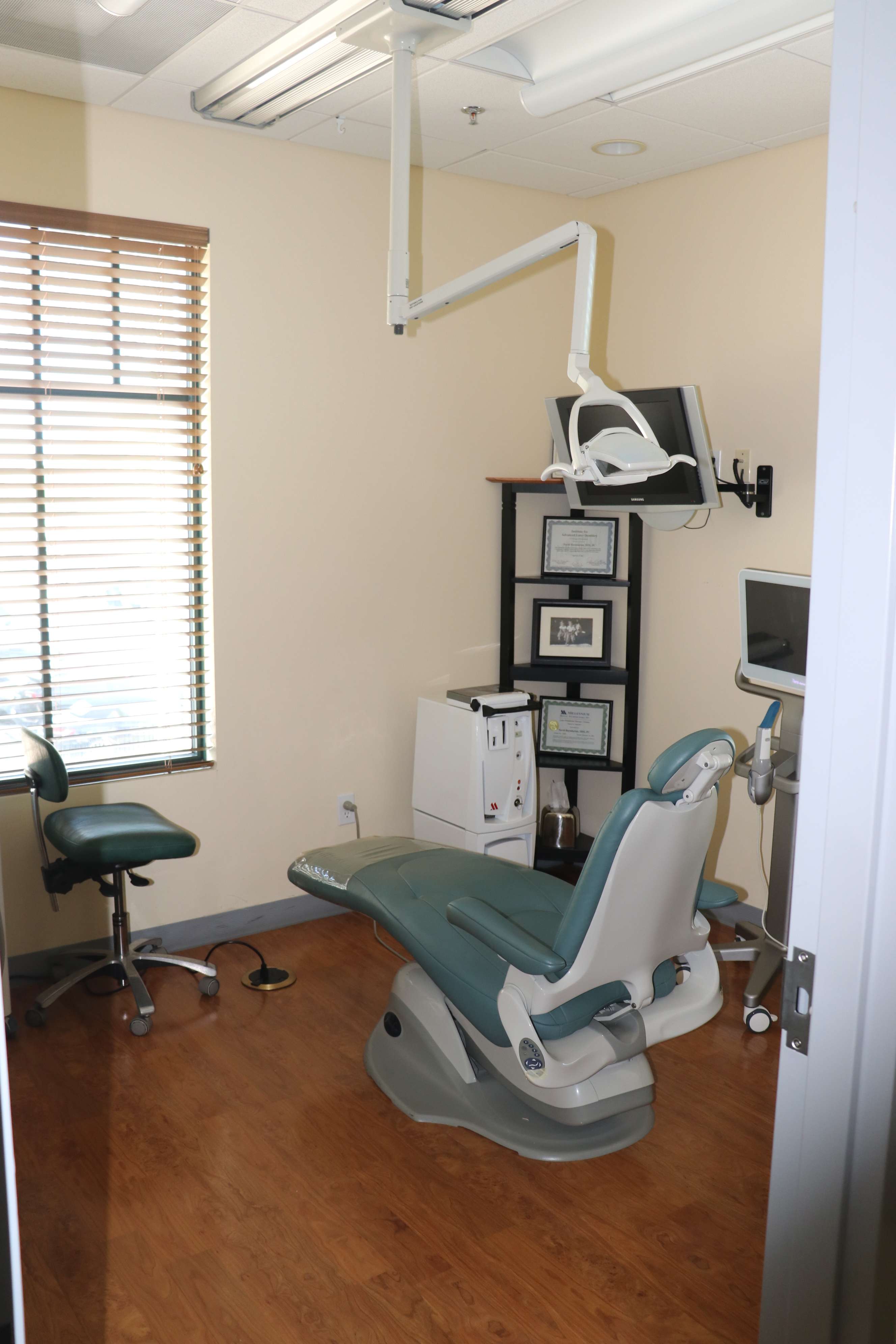 Dental implant procedure